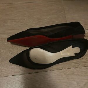 Christian louboutin black flats size 40 in excellent condition